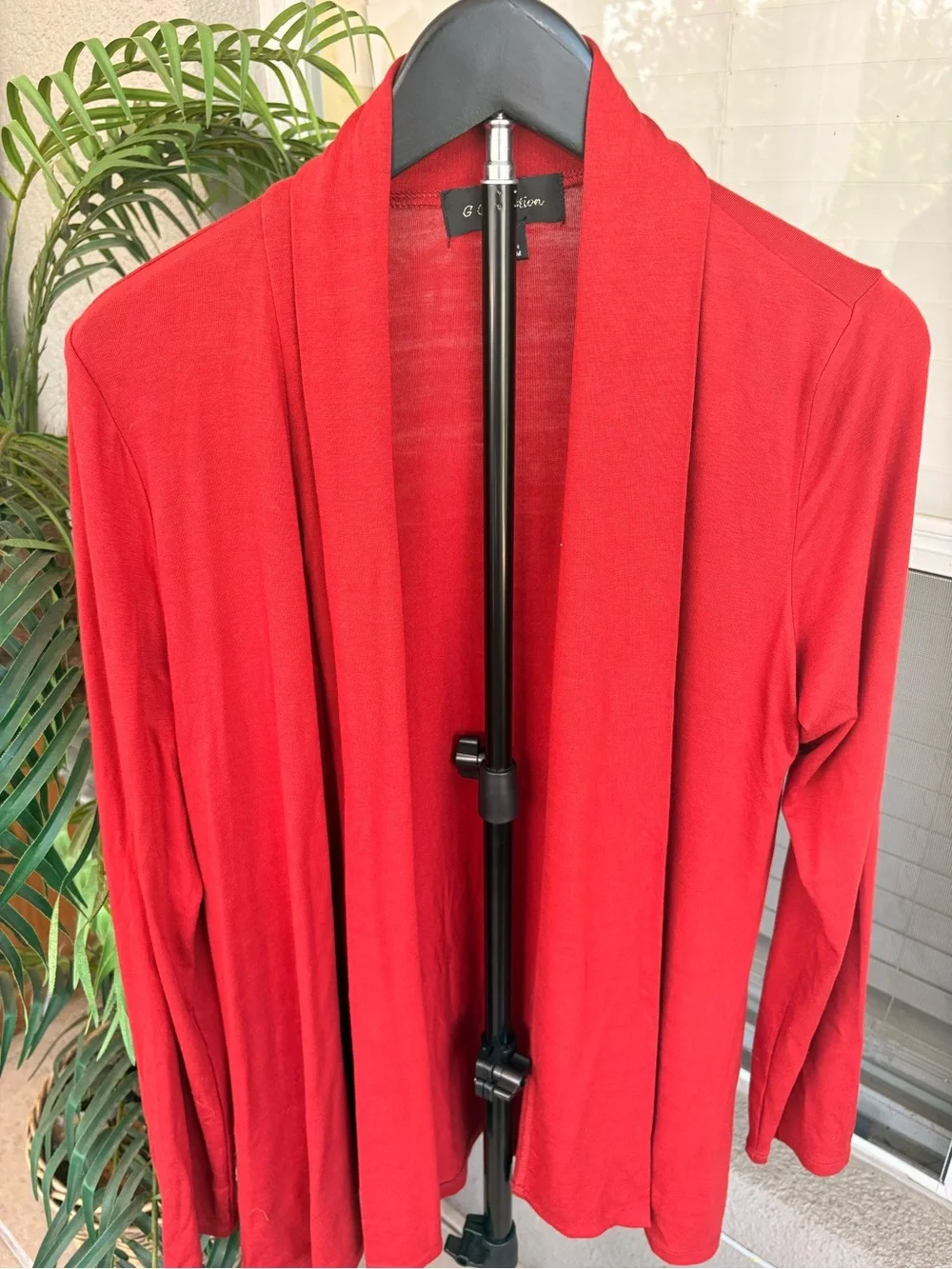 GG Collection Open-Front Red Cardigan - Picture 3 of 7